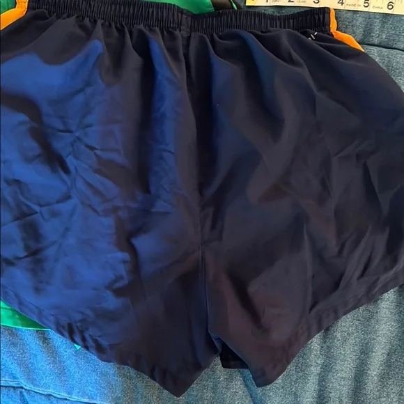 Lot of three Nike running shorts - Picture 5 of 14